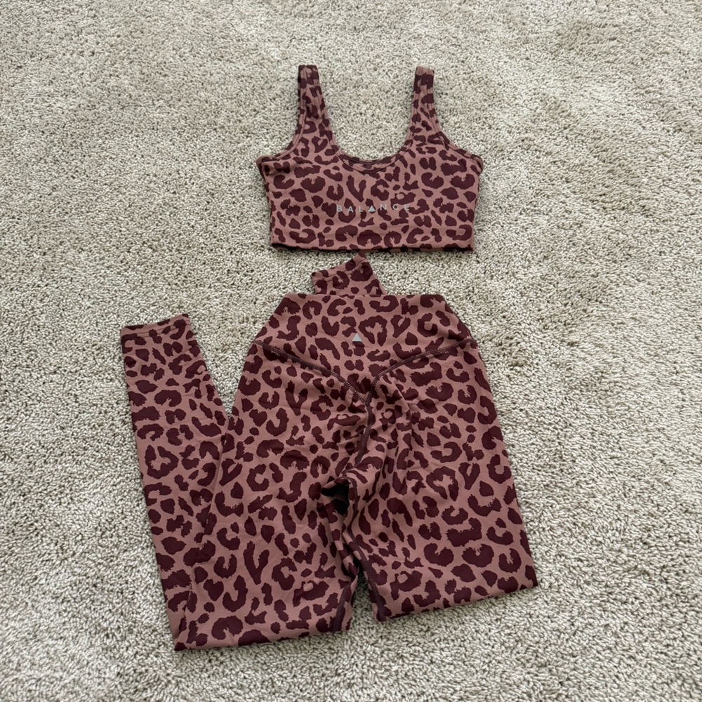 Balance Athletica Leopard Print Set in Brown and Black